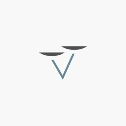 Logo-Waage-Gericht