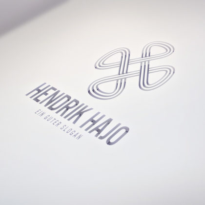 Logo Buchstabe H Form