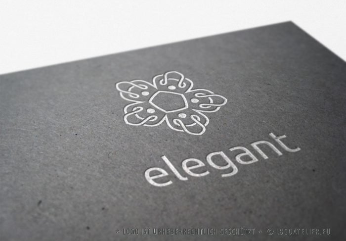 Logo Gold Elegant
