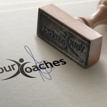 Logo Mensch Buchstabe C