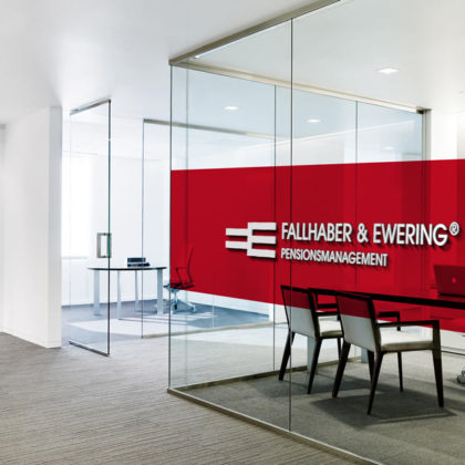 Buchstabe F und E Logo