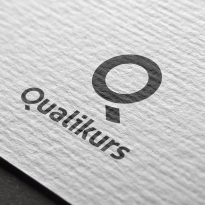 Logo Buchstabe Q Logo