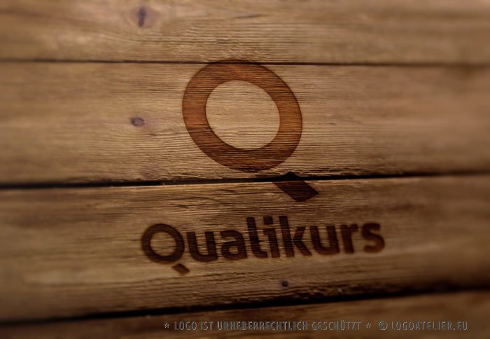 Logo Buchstabe Q Logo