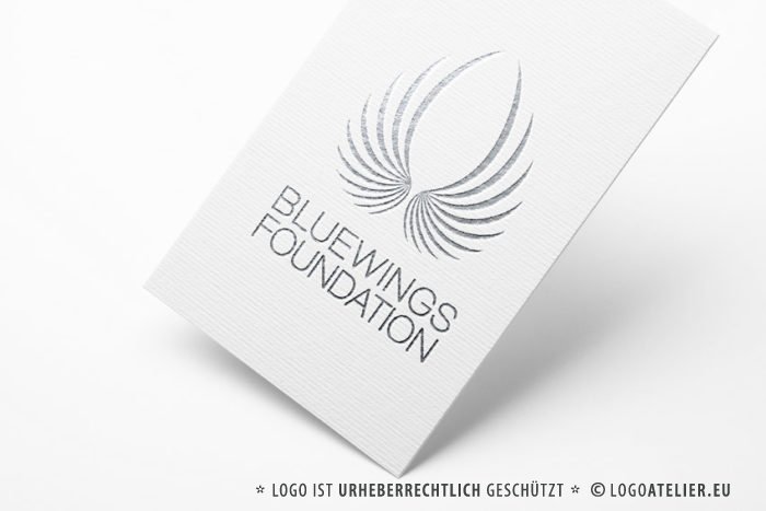 Logo Blaue Flügel Schutz Freiheit | Logo kaufen | LogoAtelier.eu