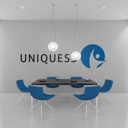 Simples Menschen Logo Freude Erfolg Fertiges Logo kaufen LogoShop LogoAtelier.eu