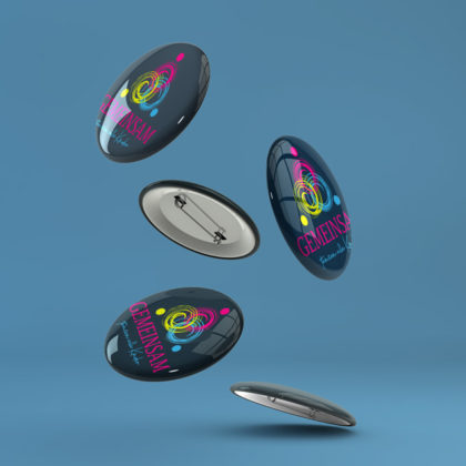 Kreatives-Logo-Menschen-Kinder-Bunt-Gemeinsam-Verschlungen-Tanzen-Farbenfroh-Freude-Spielen-Fertiges-Logo-kaufen-Buntes-Logo-kaufen-LogoShop-LogoAtelier.eu