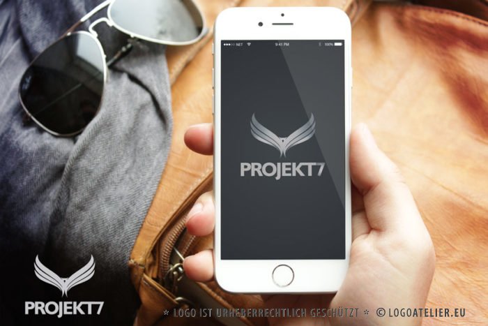 Logo Adler Technik Weitblick Erfahrung Logik Fähigkeiten Intelligenz Scharfsinn Wissen Fliegen Flügel Mut Kraft Weisheit Erkenntnis Fertiges Logo kaufen LogoShop LogoAtelier.eu