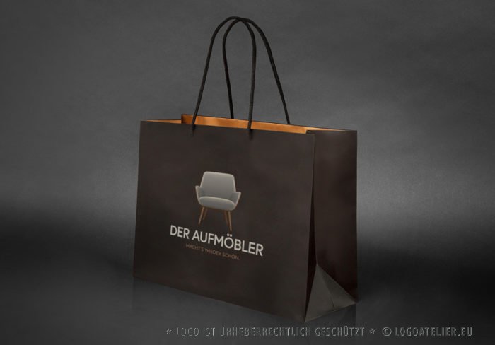 Logo Möbel-restaurieren aufmöbeln Sessel Couch Sofa Handgemachtes Handwerker Holz Schreiner Tischler Sessel Sitzen Werkstatt Wohnen 3D Logo Edeles Logo kaufen LogoShop LogoAtelier