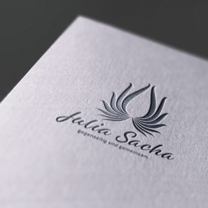 Spirituelles Logo Fliegen Flügel Freisein Freiheit Gemeinsam Gegenseitig Aufbruch Weiblich Spirituelles Logo kaufen LogoShop LogoAtelier.eu