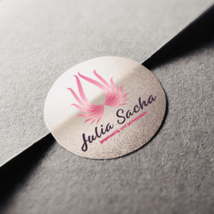 Spirituelles Logo Fliegen Flügel Freisein Freiheit Gemeinsam Gegenseitig Aufbruch Weiblich Spirituelles Logo kaufen LogoShop LogoAtelier.eu