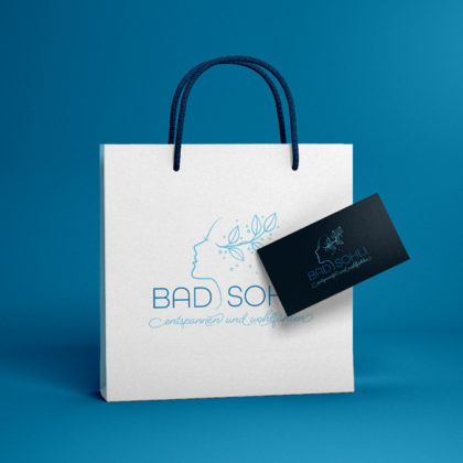 Logo Beauty Wellness Spa Entspannen Entspannung Wohlfühlen Erholung Urlaub Gesicht Frau Wasser Kosmetik Pflege Zart Fein Fertiges Logo kaufen LogoShop LogoAtelier.eu