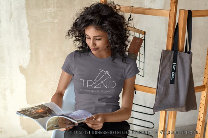 Logo Buchstabe E Raumschiff Logo Event Eventagentur Trend Trendig Außeriridsch Alien Bewegung Schnell Andersartig Angesagt Neu Frei Fertiges Logo kaufen LogoShop LogoAtelier.eu