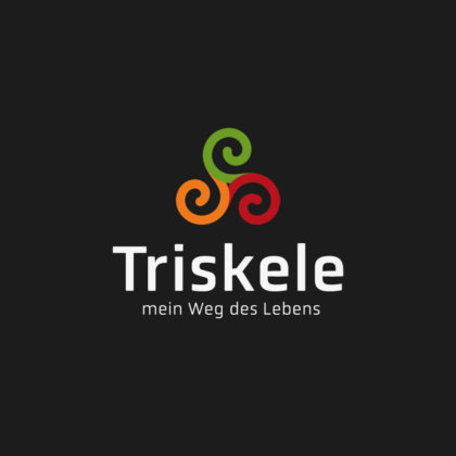Logo Triskele Esoterik Vergangenheit Gegenwart Zukunft Geburt Leben Tod Beine Drei Spirituelles Logo kaufen Sanft Heilung Heilpraxis Pures Logo Exklusives Logo kaufen Beruhigend LogoShop LogoAtelier.eu