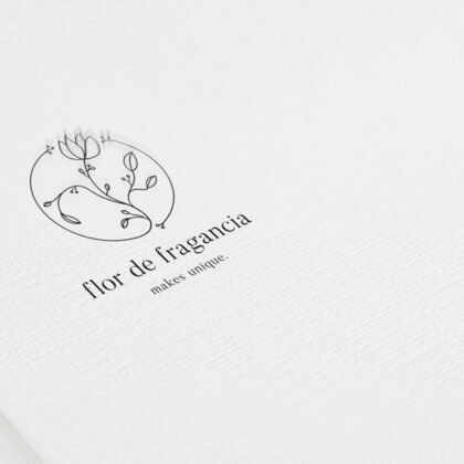 Logo Duftblume Duft Blume Pflanzen Parfum Spirituell Wachstum Natürlich Sinnlich Schlängeln Einzigartig Unique Blumen Blüte Einzigartiges Logo kaufen LogoShop LogoAtelier.eu
