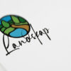 Logo Landschaft Gärtner Landschaftsbauer Natur Frieden Zufrieden Freisein Teich Baum Grün Bauer Schönheit Fertiges Logo kaufen Logoshop LogoAtelier.eu