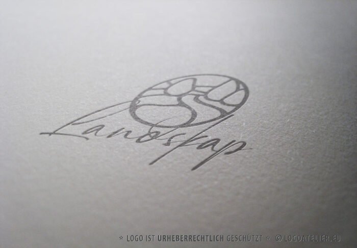 Logo Landschaft Gärtner Landschaftsbauer Natur Frieden Zufrieden Freisein Teich Baum Grün Bauer Schönheit Fertiges Logo kaufen Logoshop LogoAtelier.eu