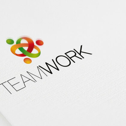 Teamwork Logo kaufen Team Gemeinsam geschafft etwas gemeinsam schaffen Verbunden Erfolgreich Eng verbunden sein Miteinander verbunden Verwoben EXKLUSIVES Logo kaufen LogoShop LogoAtelier.eu