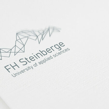 Logo Digitalisierung Fachhochschule Lofer Steinberge Berge Landschaft Technik Nachhaltig Österreich Digital Natur Hochschule Fertiges Logo kaufen Logoshop LogoAtelier.eu