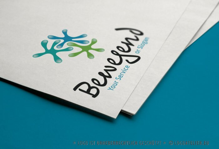 Logo Kinder Spielen Menschen Bewegend Anregen Verformen Form Kneten Gemeinsam Froh Kindergarten Familie Zusammen Gruppen Baby Turnen Singen Teamwork Frisch Fertiges Logo kaufen LogoShop LogoAtelierl.eu