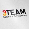 Logo Zahl Drei Software Entwicklung Zahl 3 Drei Teamwork Programmieren Code App Datensicherung Digitalisierung EDV Softwareentwicklung Technik Unternehmensentwicklung Professionelles Logo LogoAtelier.eu