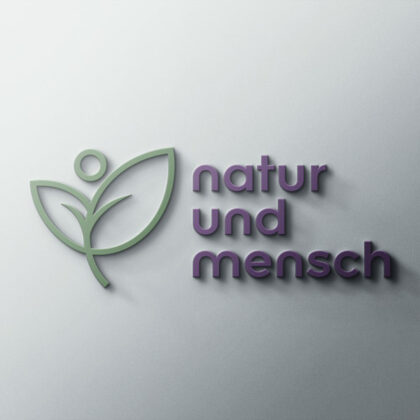 Logo Natur Menschen Pflanzen Gesundheit Floral Ökologisch Umwelt Umweltfreundlich Umweltschutz Vegan Biologisch Blumen Sportlich Schlichtes Design Simple Fertiges Logo kaufen LogoShop LogoAtelier.eu