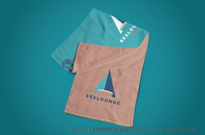Logo Segelboote Cafe Segeln Freiheit Wind Sealounge Lounge Meer Urlaub Hafen Kaffeehaus Kaffee Marina Restaurant Erholung Urlaub Entspannung Wasser Fertiges Logo kaufen LogoShop Logoatelier.eu