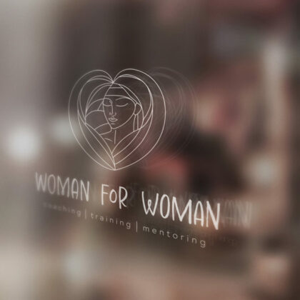 Künstlerisches Logo Frauen Kunst Achtsam Beauty Herzen, Blüte Edel Bittersüß Schön Extravagant Farbenfroh Frau Geschlecht Emotion Fertige Logos kaufen LogoShop LogoAtelier.eu