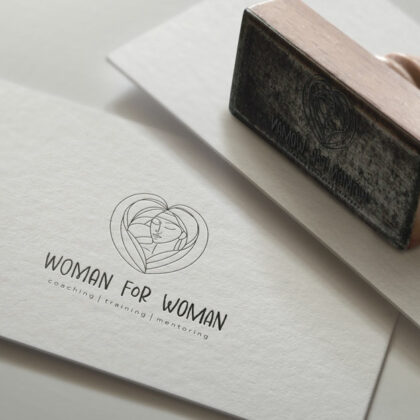 Künstlerisches Logo Frauen Kunst Achtsam Beauty Herzen, Blüte Edel Bittersüß Schön Extravagant Farbenfroh Frau Geschlecht Emotion Fertige Logos kaufen LogoShop LogoAtelier.eu