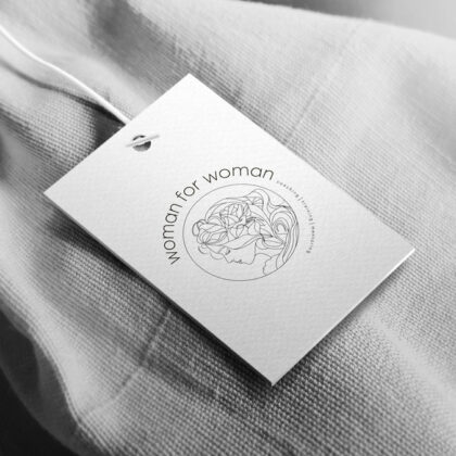 Frauenkopf Logo mit Blume Frauen Kopf Weibliches Logo Woman For Woman Kurven Coaching Mentoring Club Gold Geschlecht Leicht Blüte Jungfrau Griechisch Fertiges Logo kaufen LogoShop LogoAtelier,eu