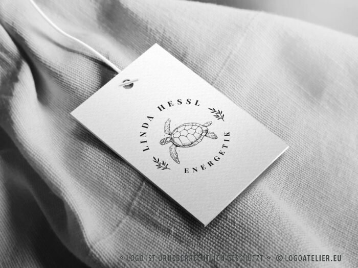 Schildkröten Logo Wasserschildkröten Energetik Spirituelles Selbstheilung Frieden Achtsamkeit Bewusstsein Emotionen Erkenntnis Spirit Tiere Krafttier Lebensmut Erdung Erdung LogoShop Logoatelier.de