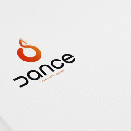 Cooles Buchstabe D Logo Tanzen Jugendliche Kinder Spaß HipHop Bewegen Orange Jazzen Leben Disco Musik Affen Verbogen Verbiegen Fertiges Logo kaufen LogoShop Logoatelier.eu