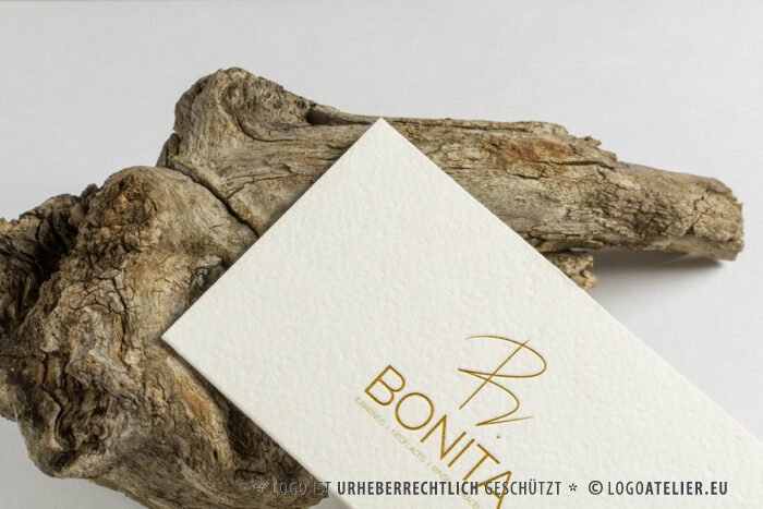 Handgezeichnetes B Logo Buchstabe B Logo Kunst Künstler Einzigartig Individuell Basteln Werken Handwerker Schmuck Selber Machen Weiblich Feminin Klassisches Logo kaufen LogoShop LogoAtelier.eu