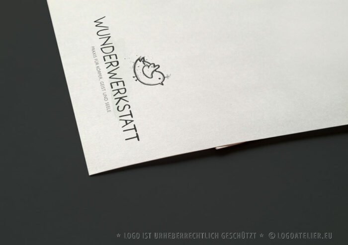 Praxis Körper Geist Seele Logo Wunder Werkstatt Vogel Tiere Spirituelles Logo Fliegen Leicht Kreatives Logo kaufen LogoShop LogoAtelier.de