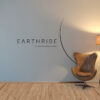Logo Earthrise Verantwortlich Erde Natur Erdenaufgang Naturschutz Gemeinsam Umweltschutz Spirituell Entwicklung Frieden Global Menschen Veränderung Fertiges Logo kaufen Logoshop Logoatelier.de