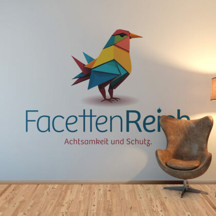 Logo Facettenreich Vogel Bunt Achtsamkeit Schutz Jugend Hilfe Kinder Förderung Einfühlen Berater Fertiges Logo kaufen LogoShop Logoatelier.eu