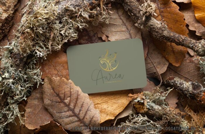 Logo Goldener Baum Beständig Aurea Eiche Transformation Spirit Wachstum Ewig Natur Wunder Kraftvoll Emotionen Seele Bewusstsein Spirituell Fertiges Logo kaufen Logoshop Logoatelier.eu