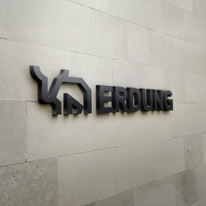 Exklusives Logo Stabilität Stier Schutz Sicherheit Realität Erdung Bodenhaftung Gleichgewicht Ruhe Stärke Selbstverteidigung Einbruchschutz Fertiges Logo kaufen Logoshop Logoatelier.de